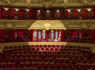 Palco de Honra, Palácio Garnier