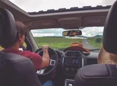 Como preparar seu carro para férias de verão