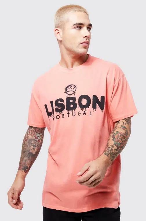 OVERSIZED LISBON GRAPHIC T-SHIRT