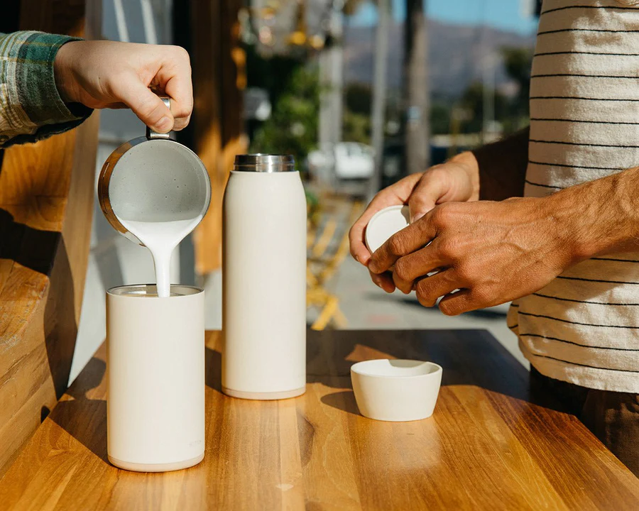 Hitch Bottle & Cup Kit