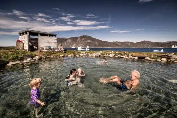 Uunartoq hot springs by visitgreenland.com