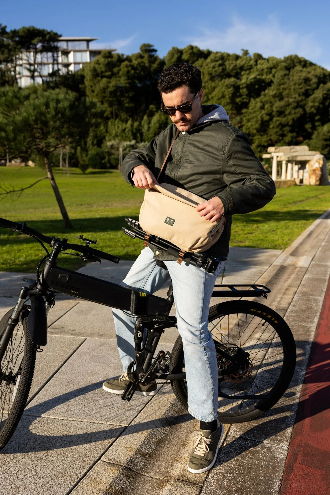 Travel Sling 8000Kicks