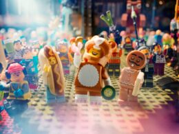 Lego Minifigures em festa animada