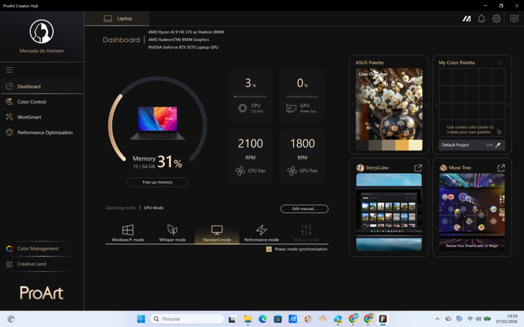 Painel ProArt Creator Hub com detalhes técnicos.