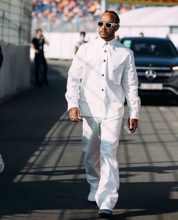Lewis Hamilton Look Photo: CR Fashion Book