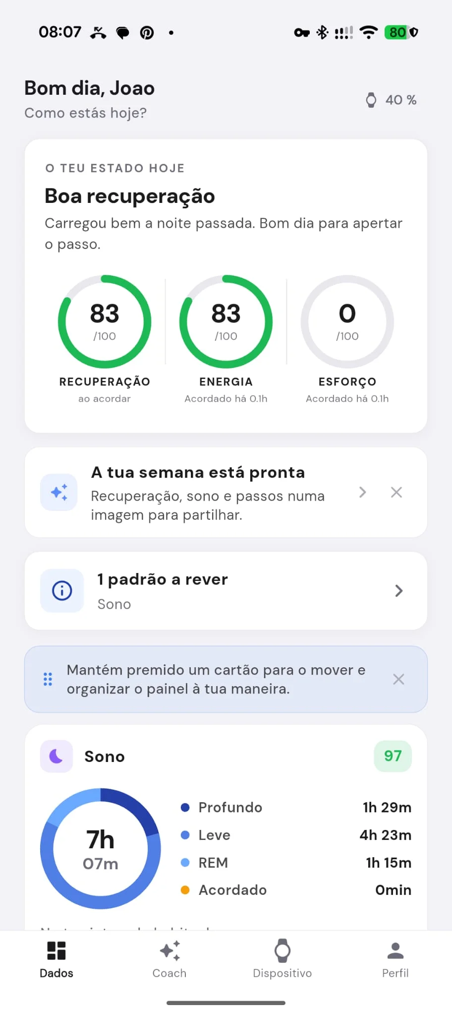 Ecrã da aplicação DuckDik Sense no telemóvel a mostrar métricas de recuperação, energia, esforço e detalhes do sono com gráficos circulares.