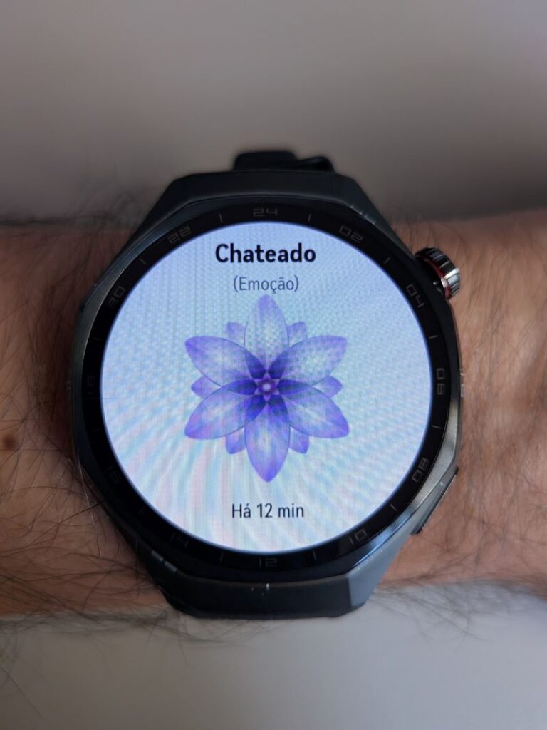 Huawei Watch GT6 Pro a mostrar estado emocional: Chateado.