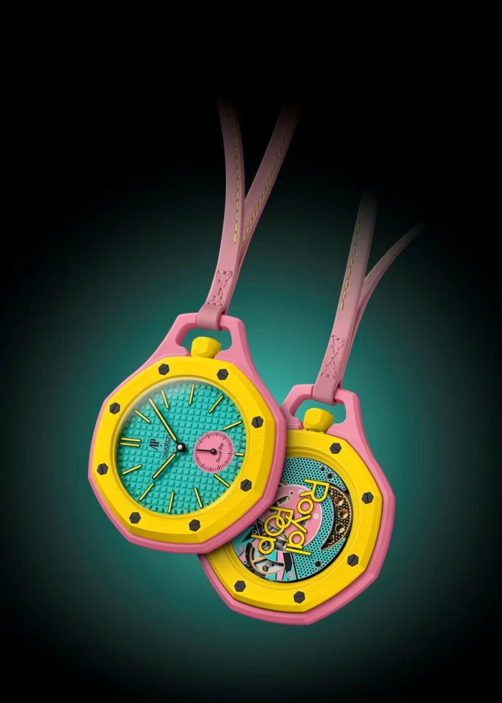 Relógios de bolso coloridos da colaboração Audemars Piguet x Swatch.