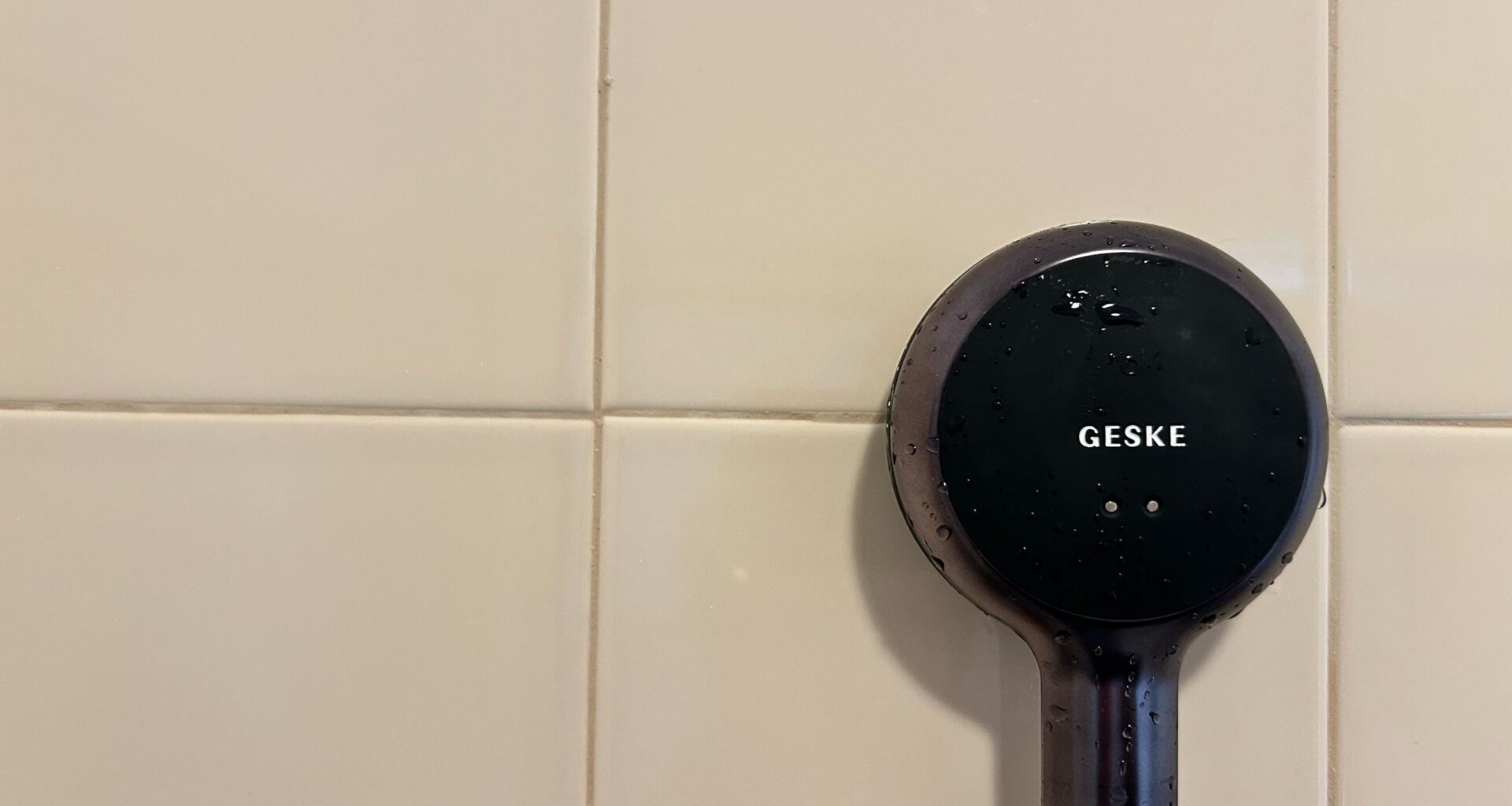 GESKE Sonic LED Full-Body Brush & Intensive Exfoliator 9 em 1