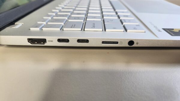 VivoBook S15 S5507QA