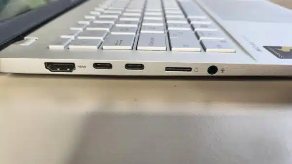 VivoBook S15 S5507QA